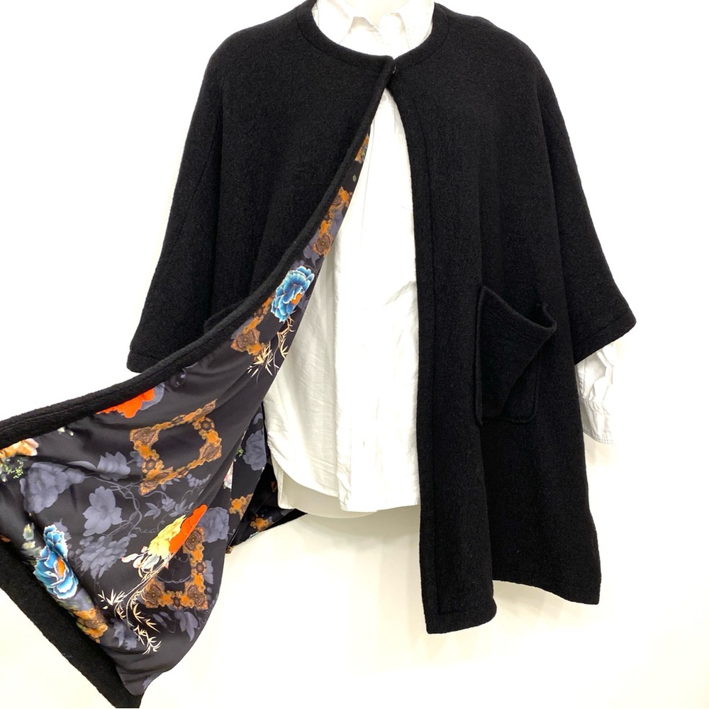 Blue Sky Boiled Wool Cape Coat Black Floral Lined Snap Wool Cape Jacket L/XL
